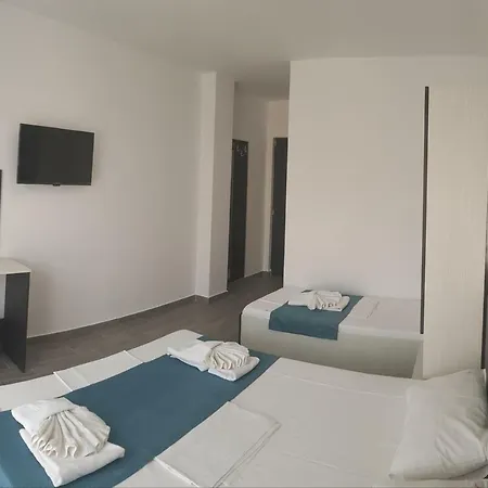 Hostel Rares Costinești